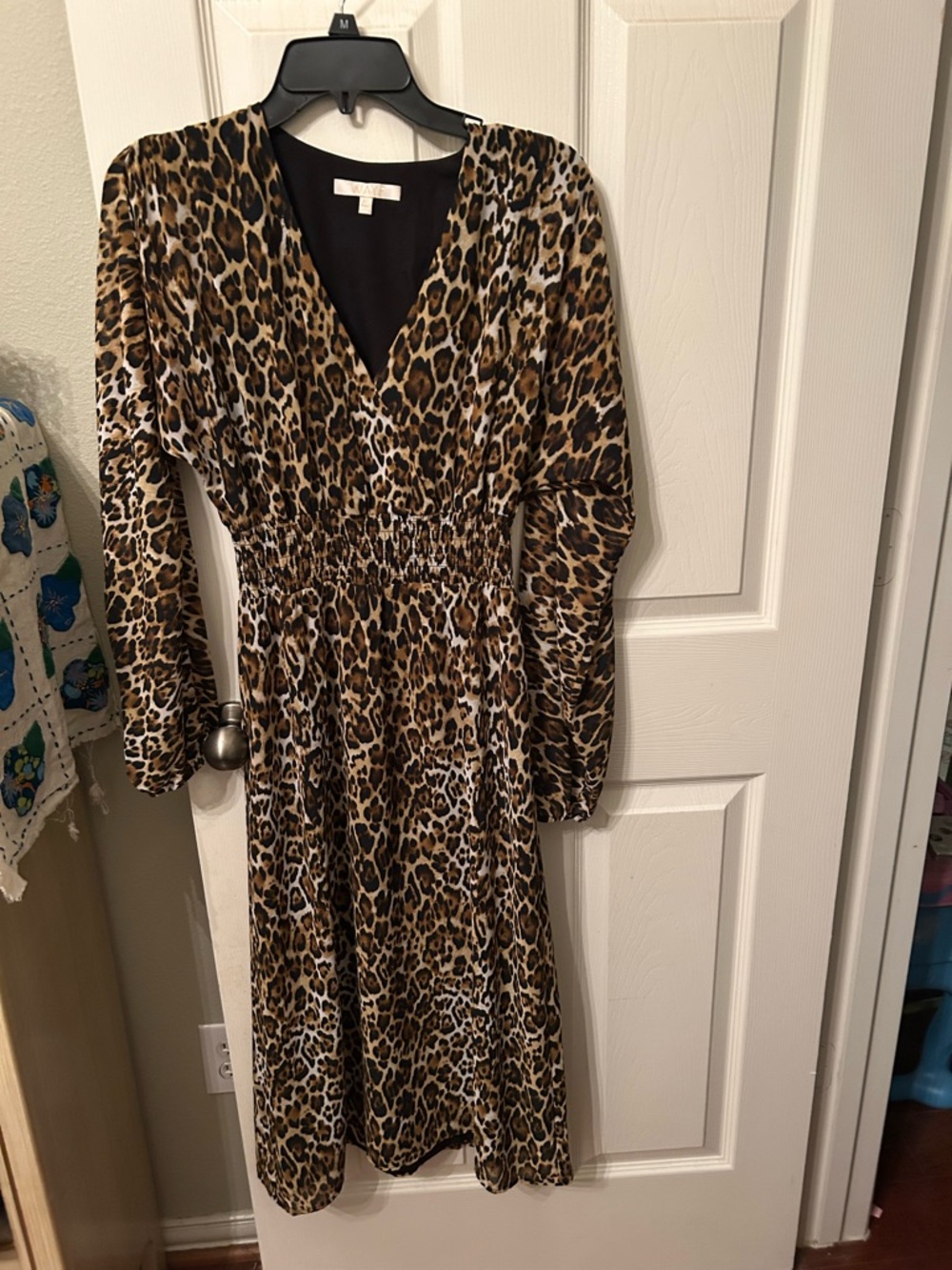 Wayf Leopard Print Long Sleeve V-Neck Dress - Brown & Black xs 2/4 fully lined